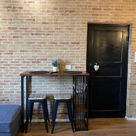 ホテル La Casa Di Alan テルニ エクステリア 写真