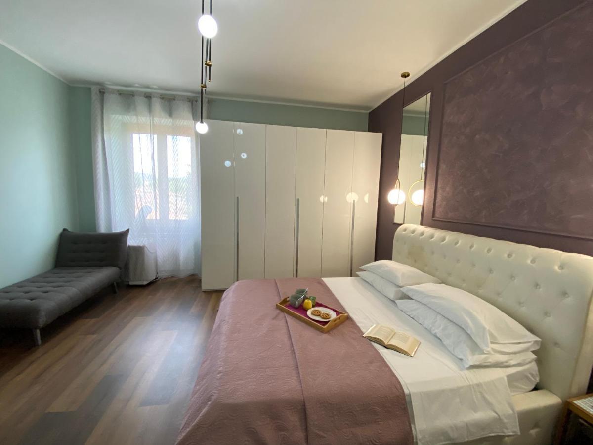 ホテル La Casa Di Alan テルニ エクステリア 写真